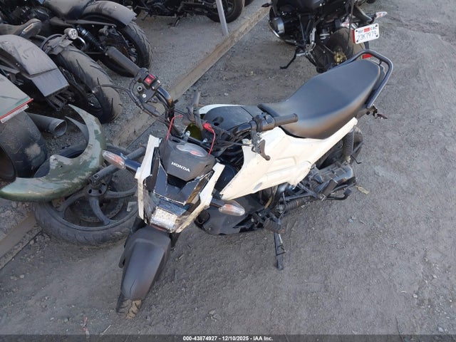 3H1JK0714ND001102 Honda NVA110 B