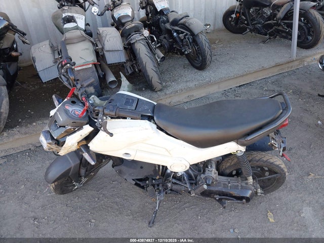 3H1JK0714ND001102 Honda NVA110 B