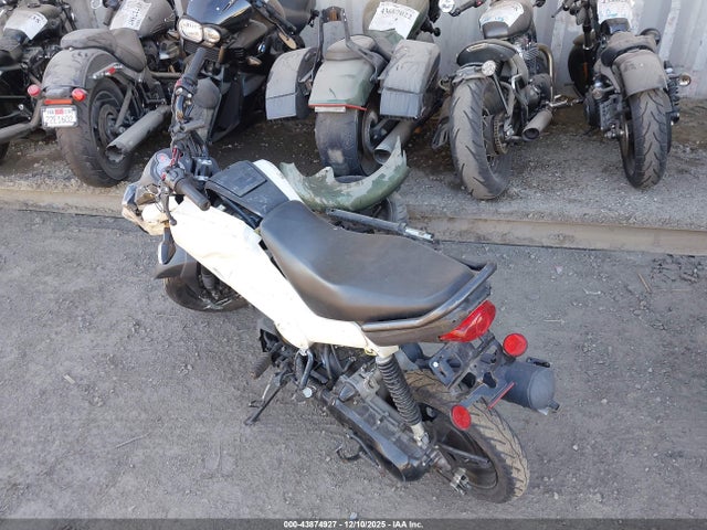 3H1JK0714ND001102 Honda NVA110 B