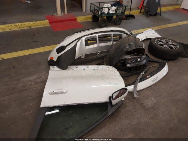 KIA SELTOS EX 2023 KNDERCAA7P7418979 Image 12