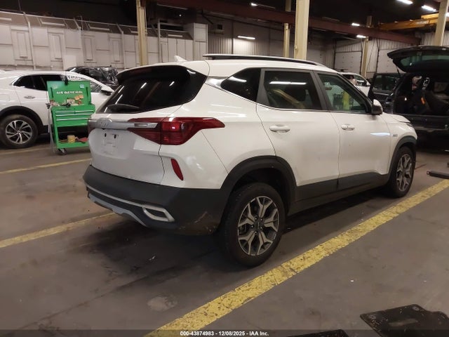 KIA SELTOS EX 2023 KNDERCAA7P7418979 Image 4