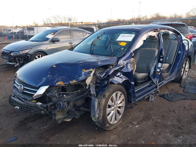 Продажа на аукционе авто 2015 Honda Accord Ex-l, vin: 1HGCR2F88FA273963, номер лота: 43874995