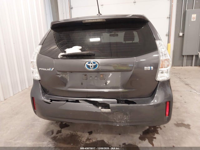 Toyota Prius V Three 2014 JTDZN3EU7EJ002352 Image 17