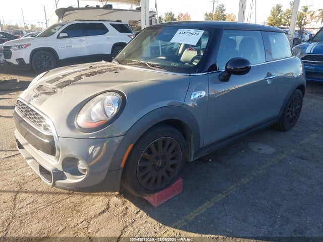 2017 MINI HARDTOP WMWXP7C59H2A44508 Photo 1