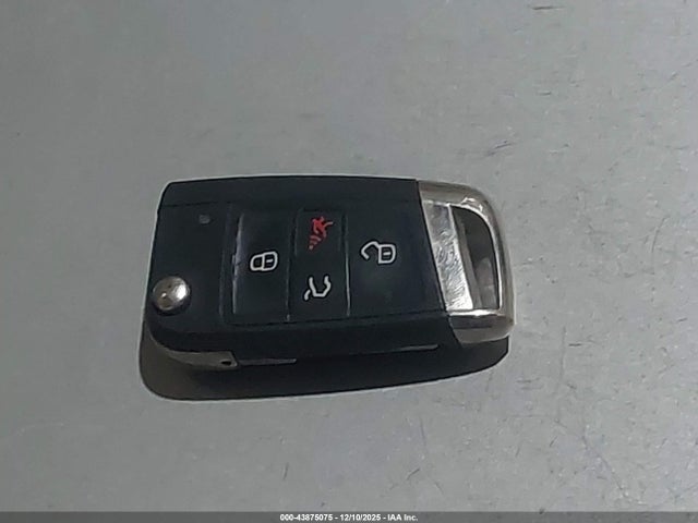 3VW547AU3JM267391 Volkswagen Golf Gti 2.0t Autobahn/2.0t S/2.0t Se
