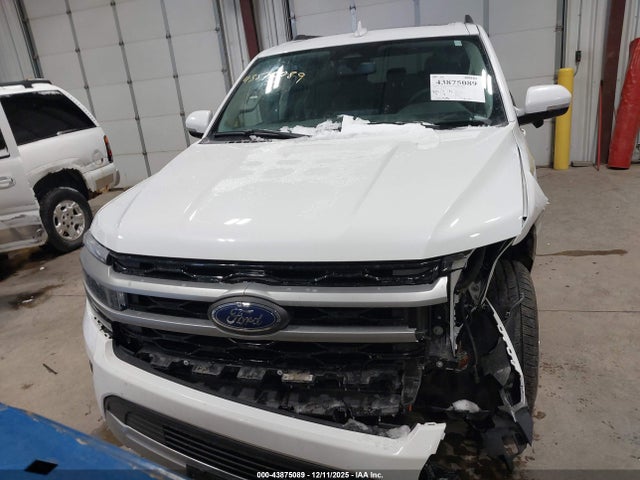 1FMJK1J83REA44594 Ford Expedition Xlt Max