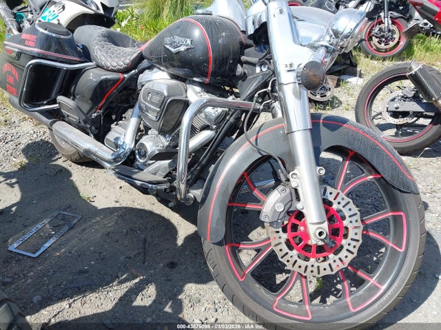 2019 HARLEY-DAVIDSON FLHR 1HD1FBC14KB654928