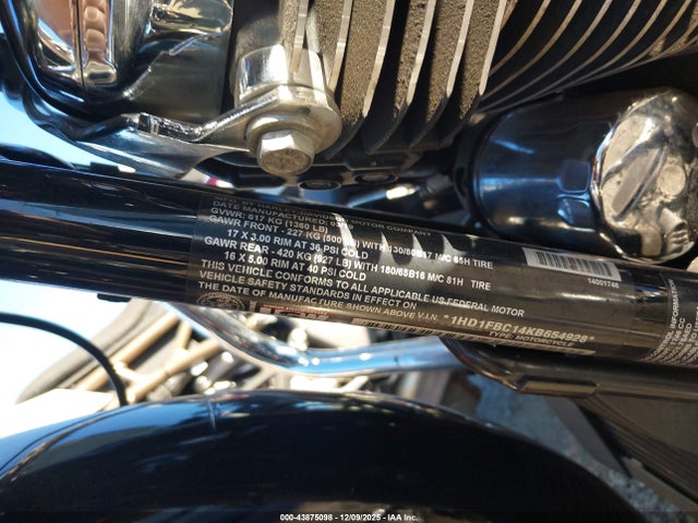 2019 HARLEY-DAVIDSON FLHR 1HD1FBC14KB654928 Photo 9