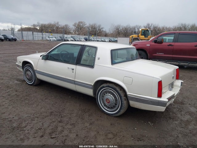 1989 CADILLAC ELDORADO 1G6EL1150KU614882 Photo 2