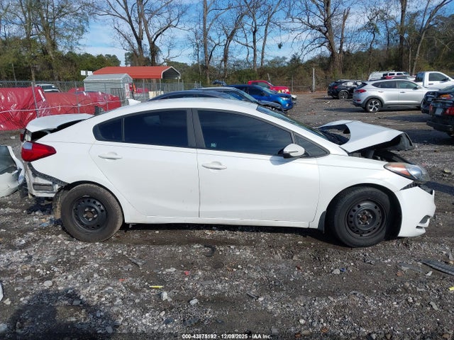 KNAFX4A61F5417667 KIA FORTE LX
