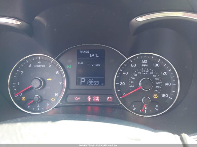 KNAFX4A61F5417667 KIA FORTE LX