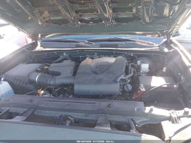 3TMBZ5DN7NM033907 Toyota Tacoma Trd Sport