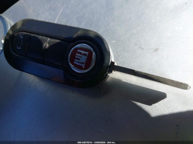 2015 FIAT 500 3C3CFFAR9FT581820 Photo 10