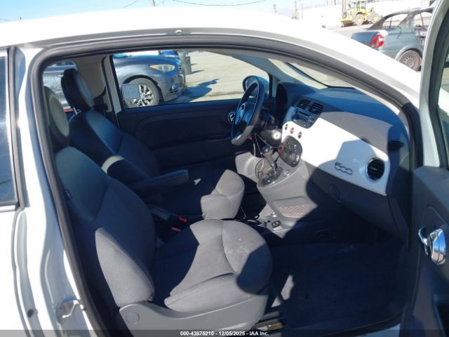 2015 FIAT 500 3C3CFFAR9FT581820 Photo 4