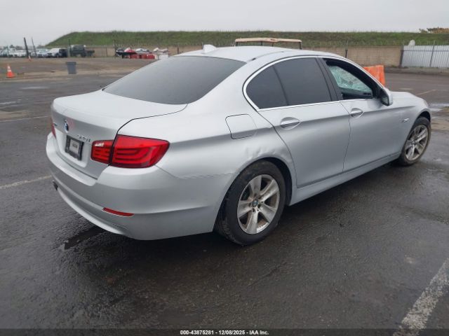 2013 BMW 528I WBAXH5C59DDW14942 Photo 3
