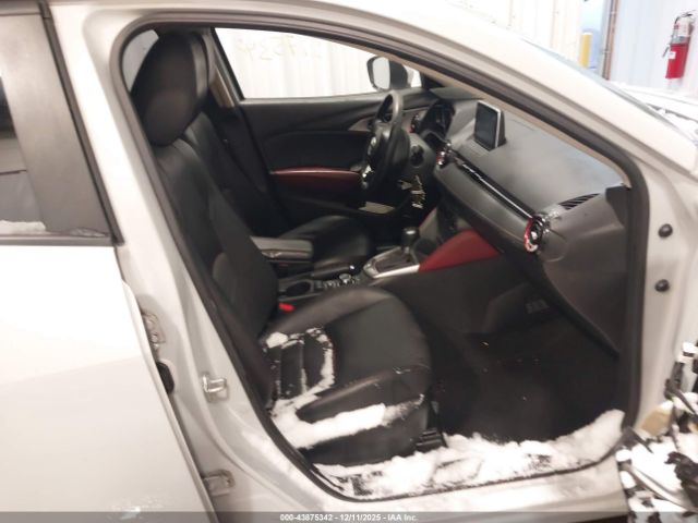 2016 MAZDA CX-3 JM1DKBC71G0126569 Photo 4