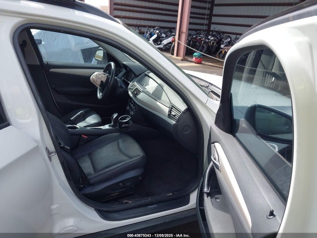 BMW X1 Sdrive28i 2014 WBAVM1C58EVW54789 Image 5