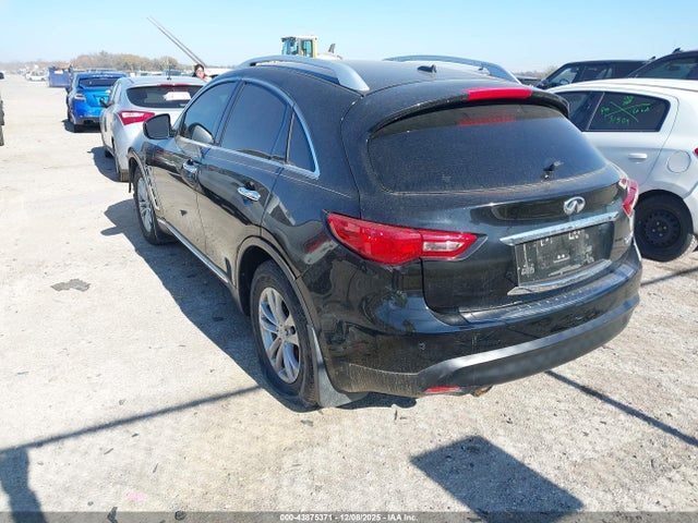 2016 INFINITI QX70 JN8CS1MU4GM130090 Photo 2