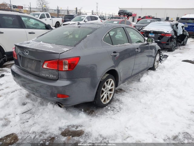 43875383 :رقم المزاد ، JTHCF5C22D5063999 vin ، 2013 Lexus Is 250 مزاد بيع