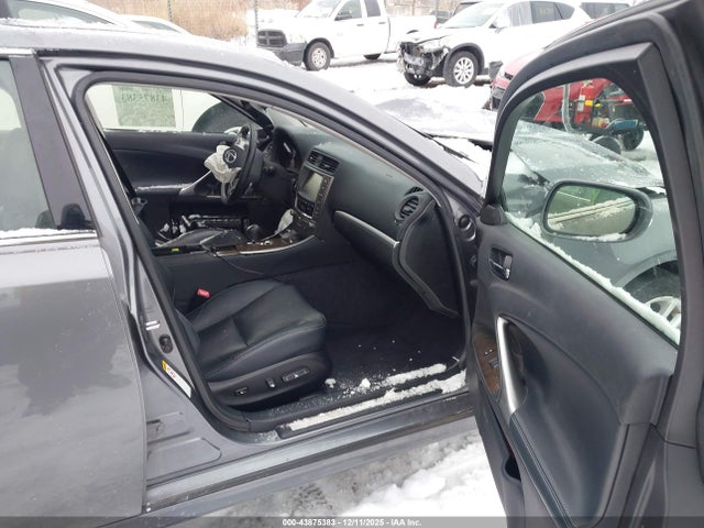 43875383 :رقم المزاد ، JTHCF5C22D5063999 vin ، 2013 Lexus Is 250 مزاد بيع