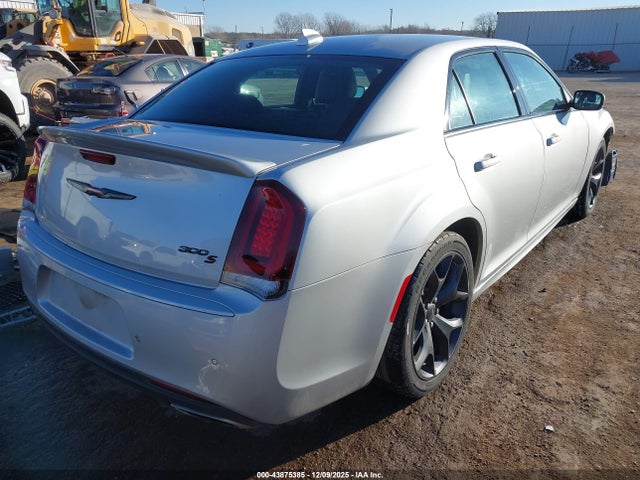Продажа на аукционе авто 2021 Chrysler 300 300s, vin: 2C3CCABG0MH660663, номер лота: 43875385