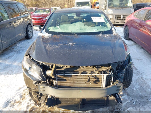 2020 Chevrolet Malibu Fwd Ls მანქანა იყიდება აუქციონზე, vin: 1G1ZB5STXLF128021, აუქციონის ნომერი: 43875396