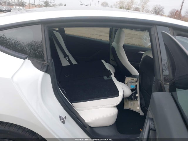 Aukcja sprzedaży 2021 Tesla Model 3 Long Range Dual Motor All-wheel Drive, vin: 5YJ3E1EB7MF069323, numer aukcji: 43875403
