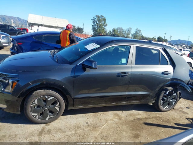 KIA Niro Ev Wind 2025 KNDCR3L12S5145085 Image 14