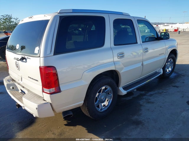 2004 CADILLAC ESCALADE 1GYEC63T24R187601 Photo 3