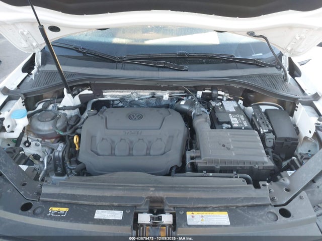 3VV3B7AX7RM082882 Volkswagen Tiguan 2.0t Se/2.0t Wolfsburg Edition