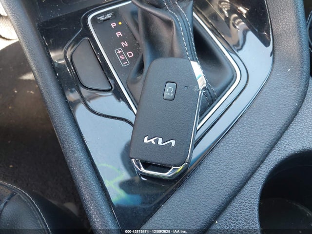 2022 KIA NIRO KNDCC3LCXN5522382 Photo 10