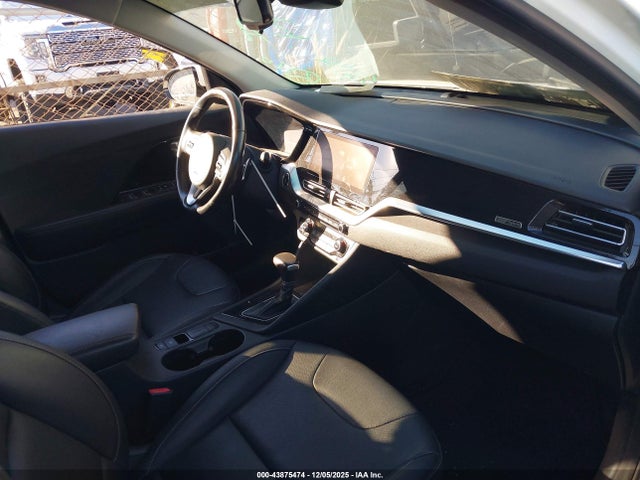 2022 KIA NIRO KNDCC3LCXN5522382 Photo 4