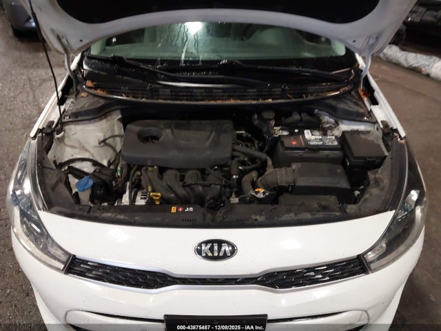 3KPA25AB0JE087967 KIA RIO LX