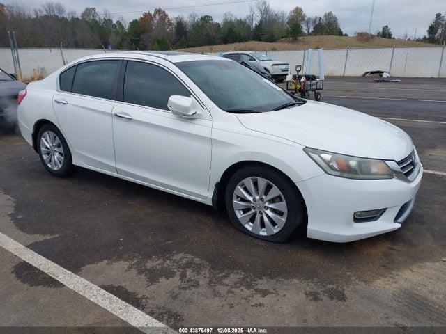 2013 HONDA ACCORD SDN 1HGCR2F82DA142492