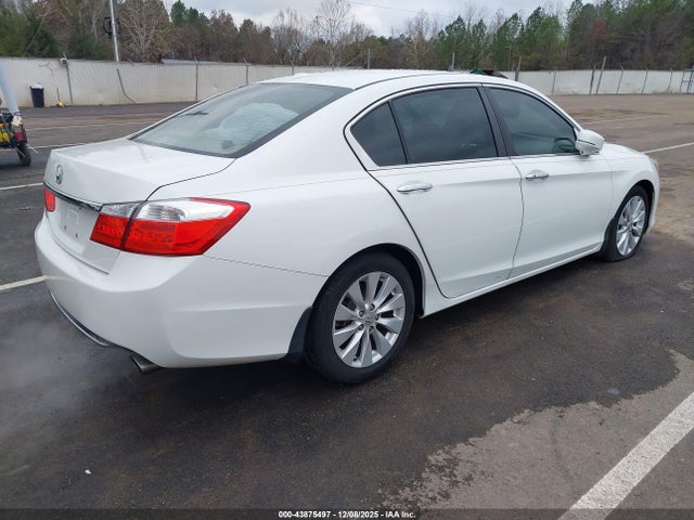 2013 HONDA ACCORD SDN 1HGCR2F82DA142492 Photo 3