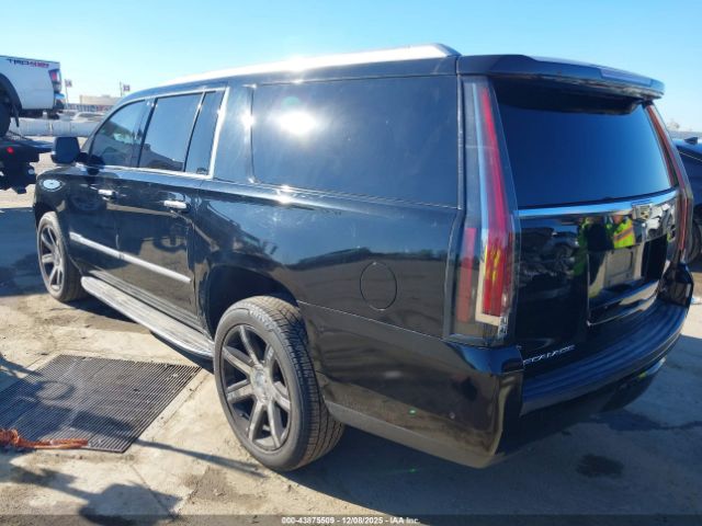 2020 CADILLAC ESCALADE ESV 1GYS3HKJ8LR165566 Photo 2