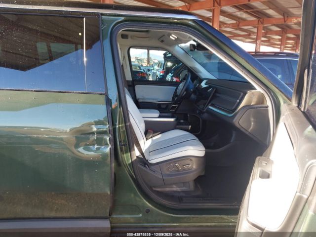 2023 RIVIAN R1S 7PDSGABL3PN014059 Photo 4