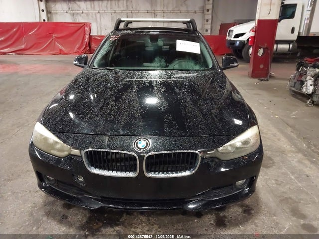 WBA3B1G59ENS77364 BMW 320i