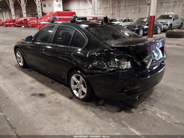 WBA3B1G59ENS77364 BMW 320i