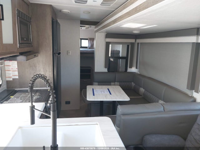 4X4TWDE2XNA276582 Forest River Other