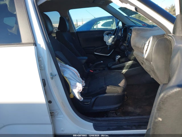 KNDJ23AU1N7160274 KIA SOUL LX