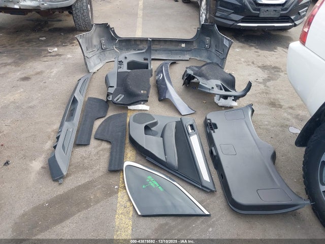 2016 Subaru Outback 2.5i Premium მანქანა იყიდება აუქციონზე, vin: 4S4BSBHC8G3206183, აუქციონის ნომერი: 43875592