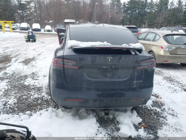 5YJXCBE24MF324121 Tesla MODEL X