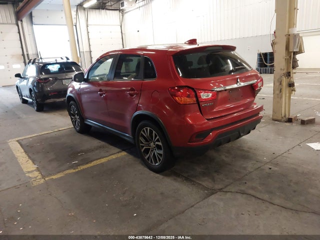 2018 MITSUBISHI OUTLANDER SPORT JA4AR3AW5JU014592 Photo 2
