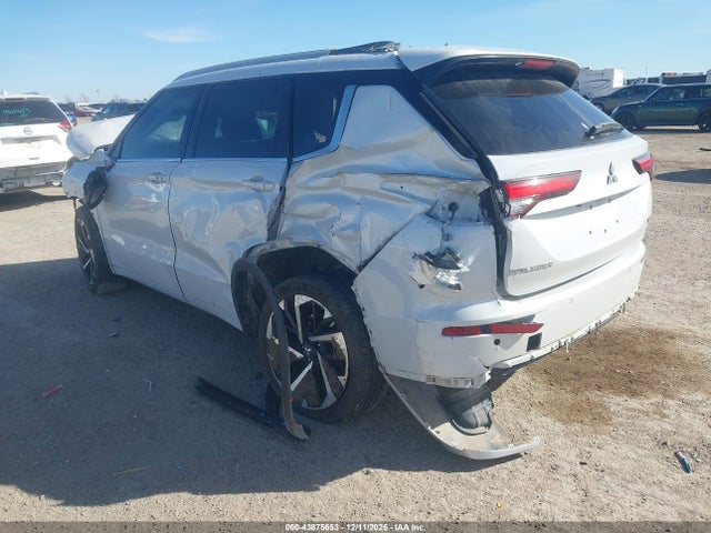 2022 MITSUBISHI OUTLANDER JA4J3VA82NZ059447 Photo 2