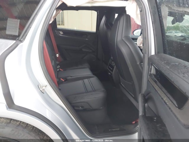 2026 PORSCHE CAYENNE WP1AG2AY8TDA25269 Photo 7