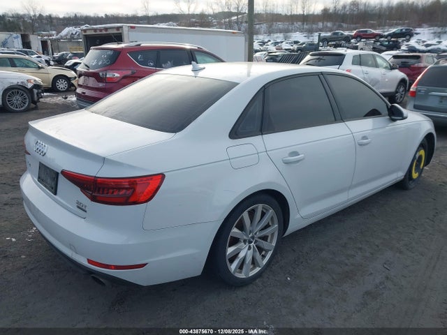 2017 AUDI A4 WAUANAF42HN025547 Photo 3