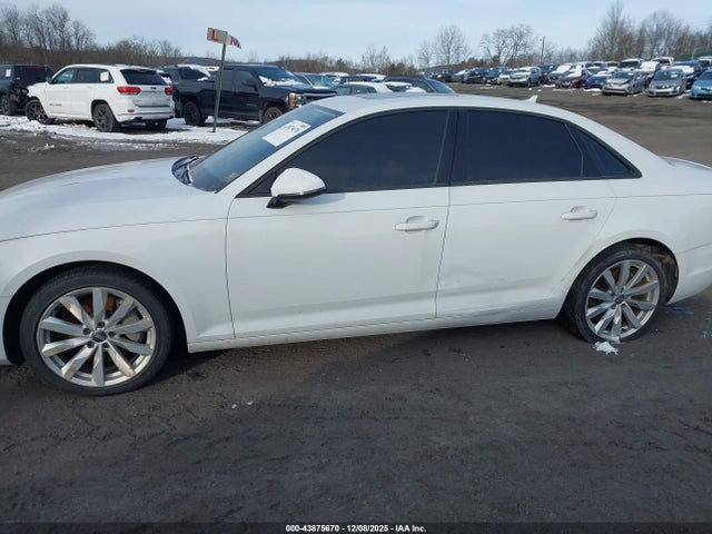 2017 AUDI A4 WAUANAF42HN025547 Photo 5