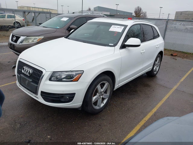 2011 AUDI Q5 WA1LFAFP6BA095743 Photo 1