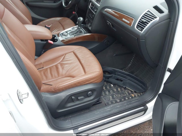 2011 AUDI Q5 WA1LFAFP6BA095743 Photo 4